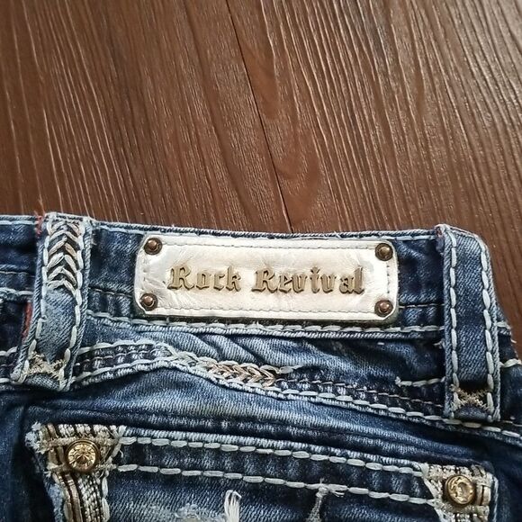 ROCK REVIVAL Boot Cut Jeans Womens size 28, Inseam 28 Brand new - Picture 6 of 8